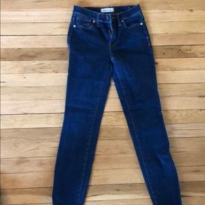 Madewell High Riser skinny jeans Sz 24